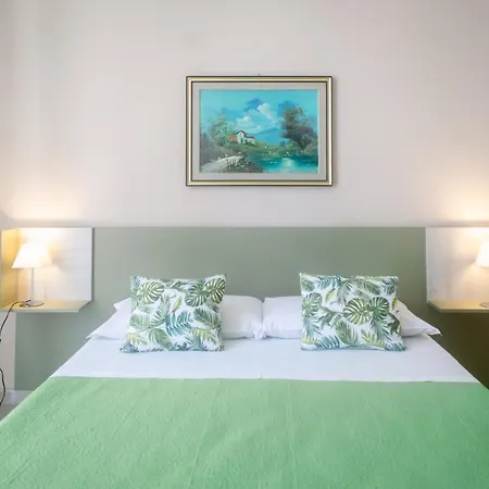 Dimora Grecale - Con Terrazza - Apartamento *